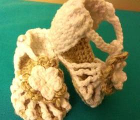 Simply summer infant crochet sandals